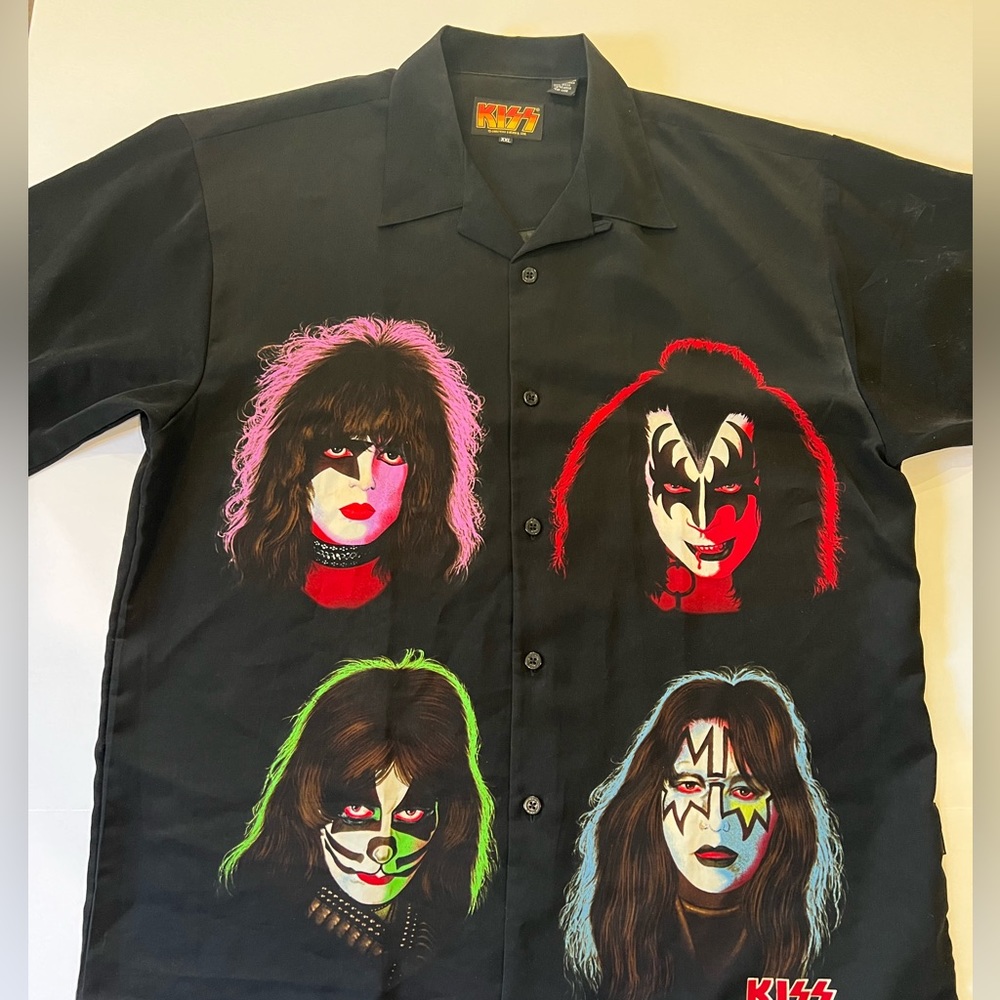 Kiss Band Vintage Y2Ks Camp Button Front Shirt Rock 2001 Black Short Sleeve XXL